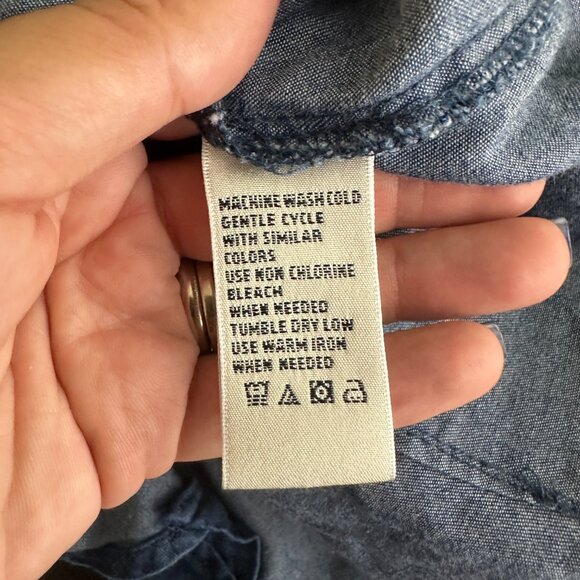 2/$24 a.moon Long Sleeve Denim Button-Down Shirt Small #A0234 TRB2 - Picture 7 of 8